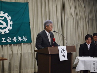 PB164607.jpg